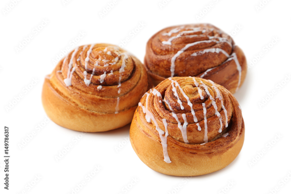 Fototapeta premium Cinnamon buns isolated on white background
