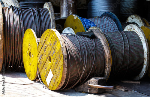 STEEL WIRE ROPE ROLL