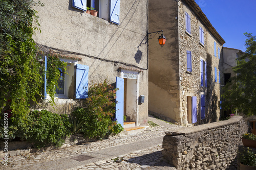 Village de Dauphin Provence France © PUNTOSTUDIOFOTO Lda