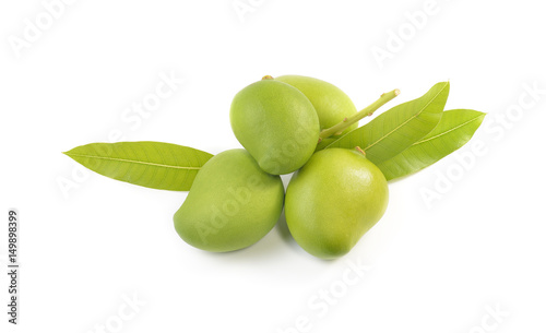 Wallpaper Mural mango isolated on white background Torontodigital.ca