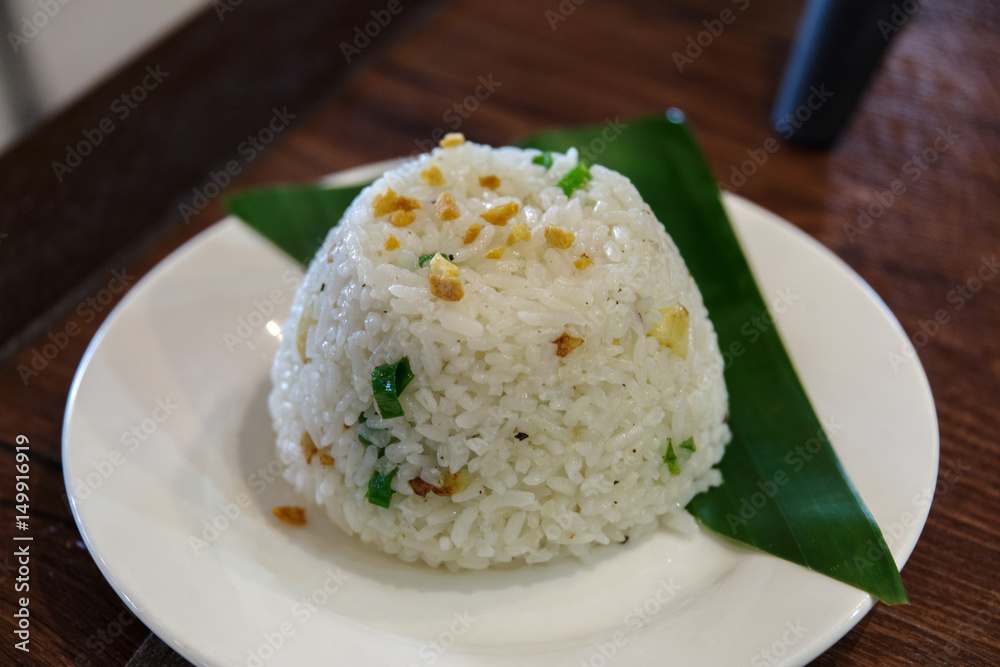 Philippines style garlic rice