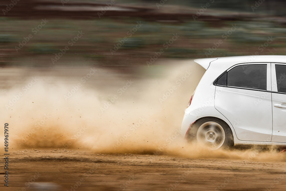 Obraz premium Rally car in dirt track