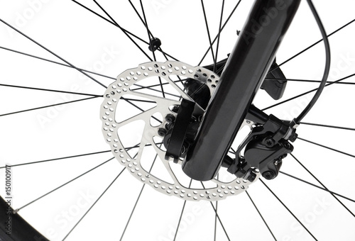 Front disc brake for mountain bike