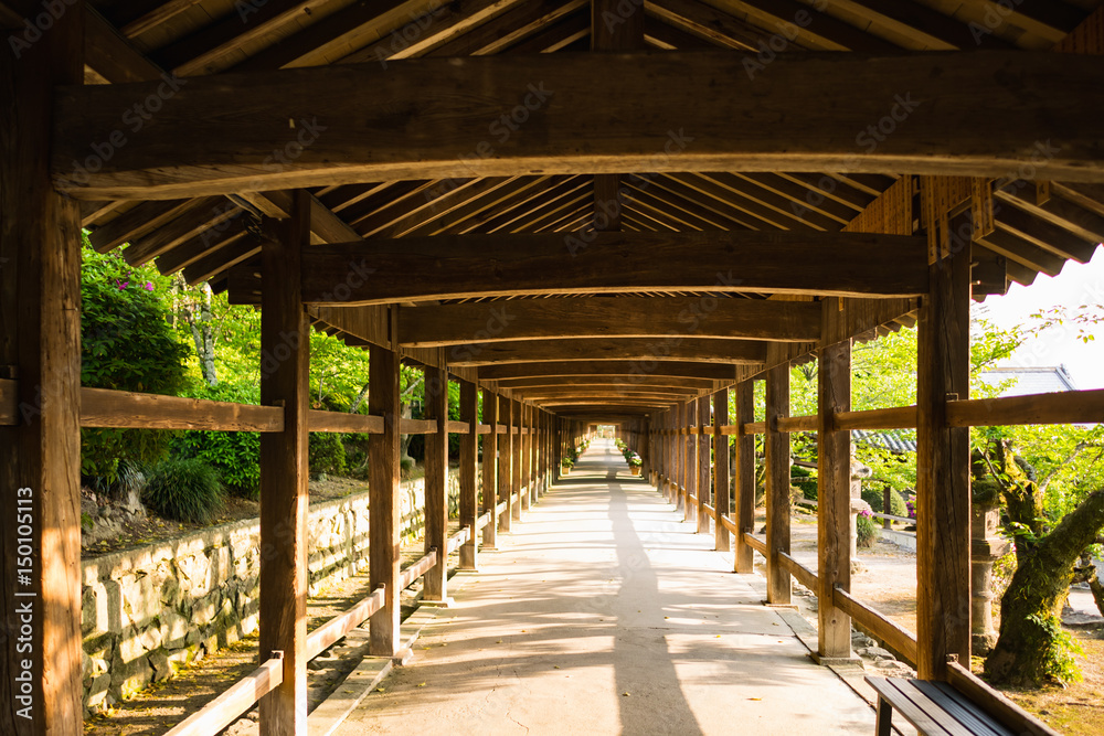 Obraz premium 岡山県 岡山市 吉備津神社 廻廊