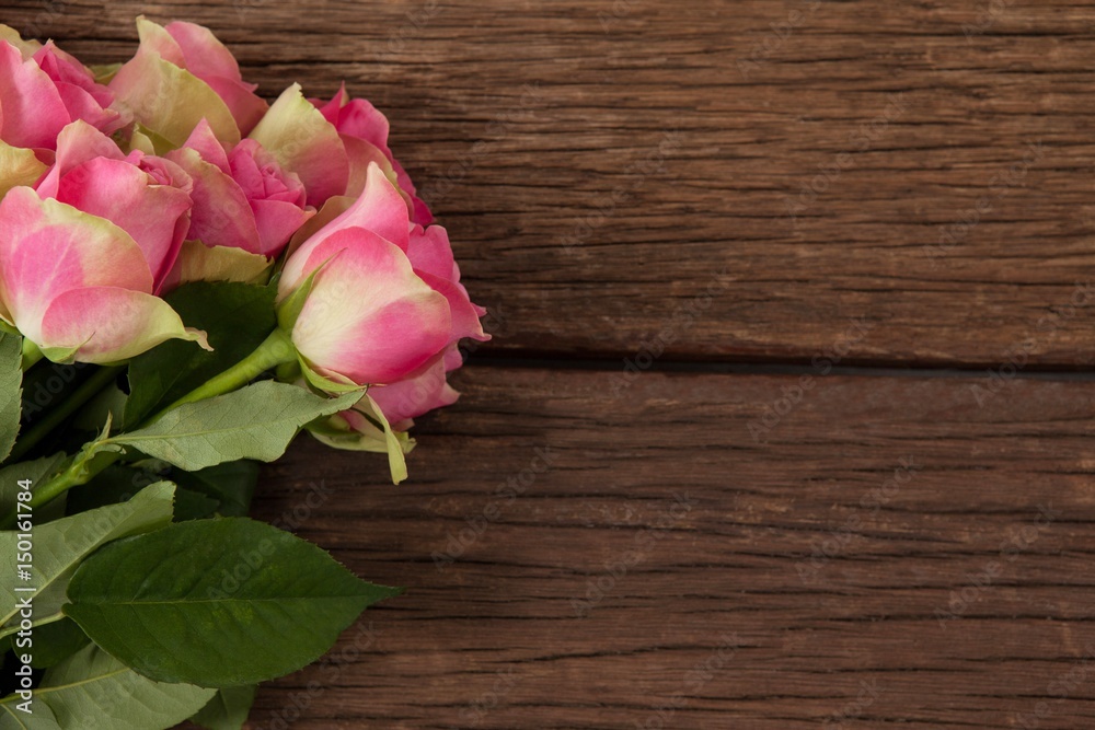 Bunch of pink roses