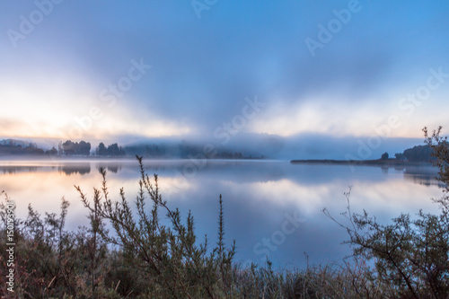 Reflejos en la laguna