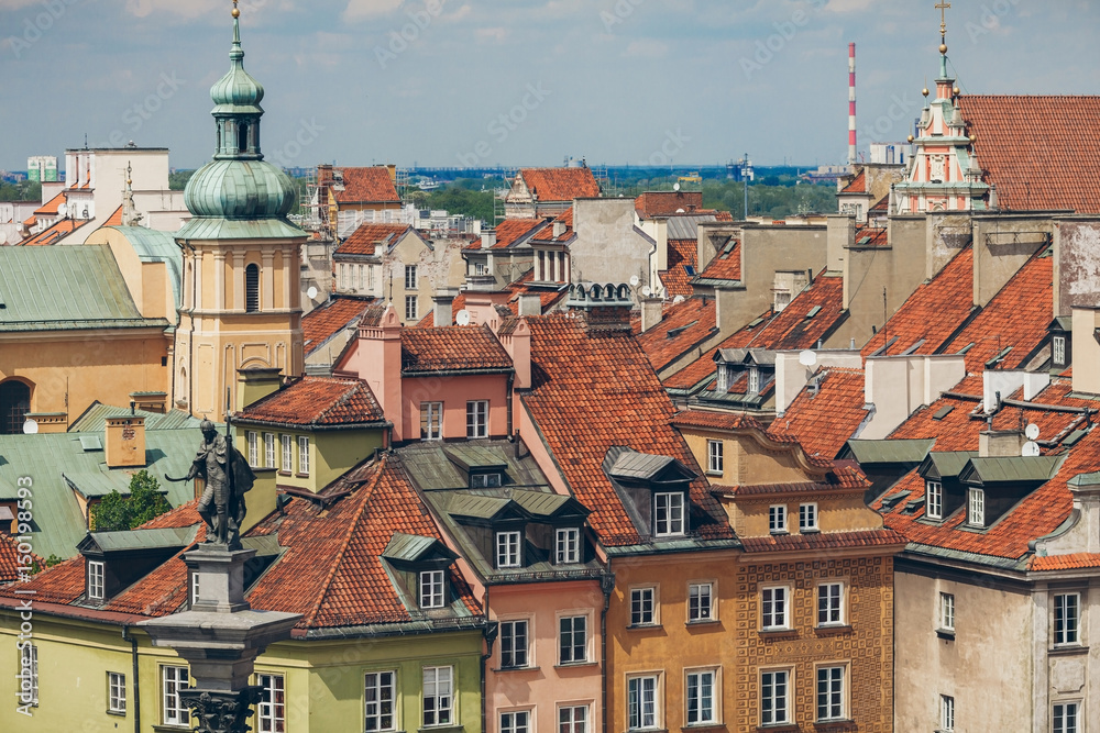 Obraz premium Piękny budynek i dach w centrum Warszawy, Plac Zamkowy