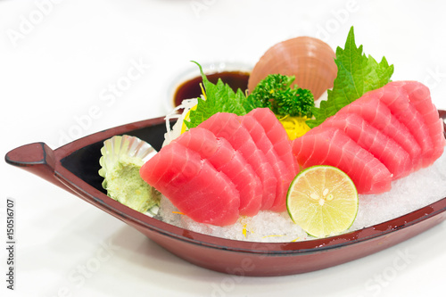 Set of tuna sashimi