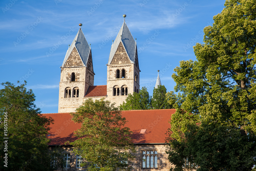 Domplatz Halberstadt Blick auf die Liebfrauenkirche Domplatz Halberstadt Blick auf die Liebfrauenkirche