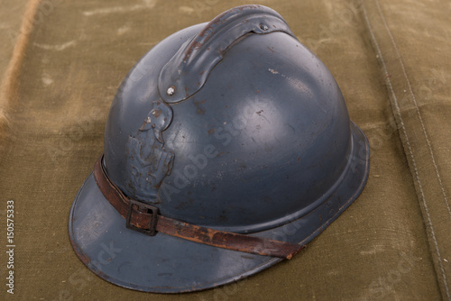 french military helmet of the First World War