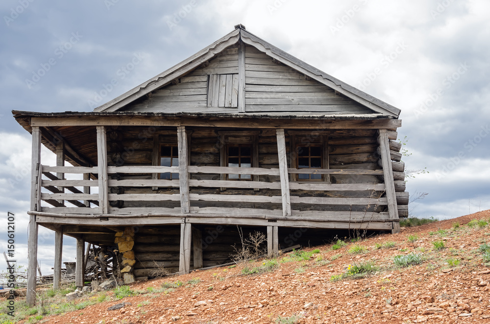 Old wooden house / The picture was taken in the scenery remaining from the filming of the feature film Old wooden house / The picture was taken in the scenery remaining from the filming of the feature film