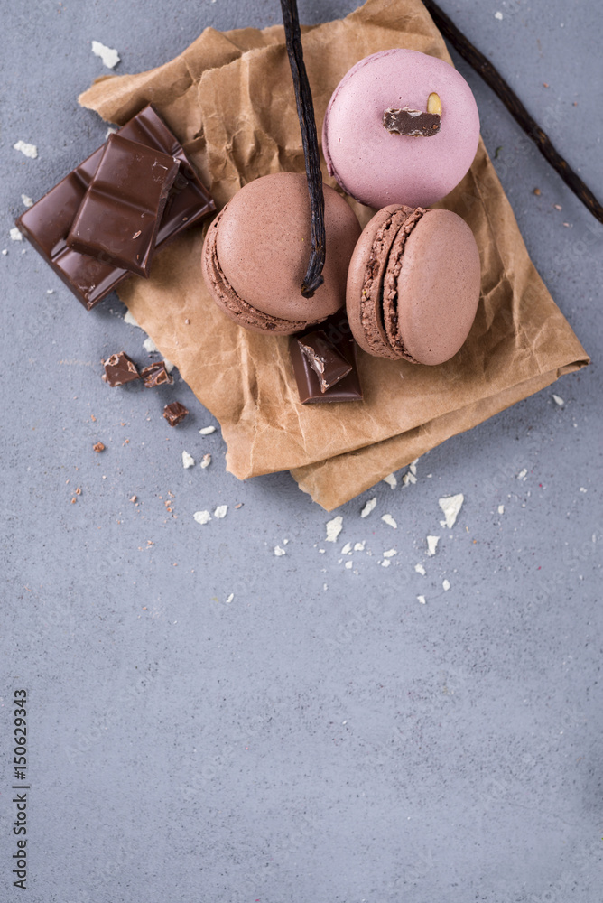 Chocolate macaroons with mint Chocolate macaroons with mint