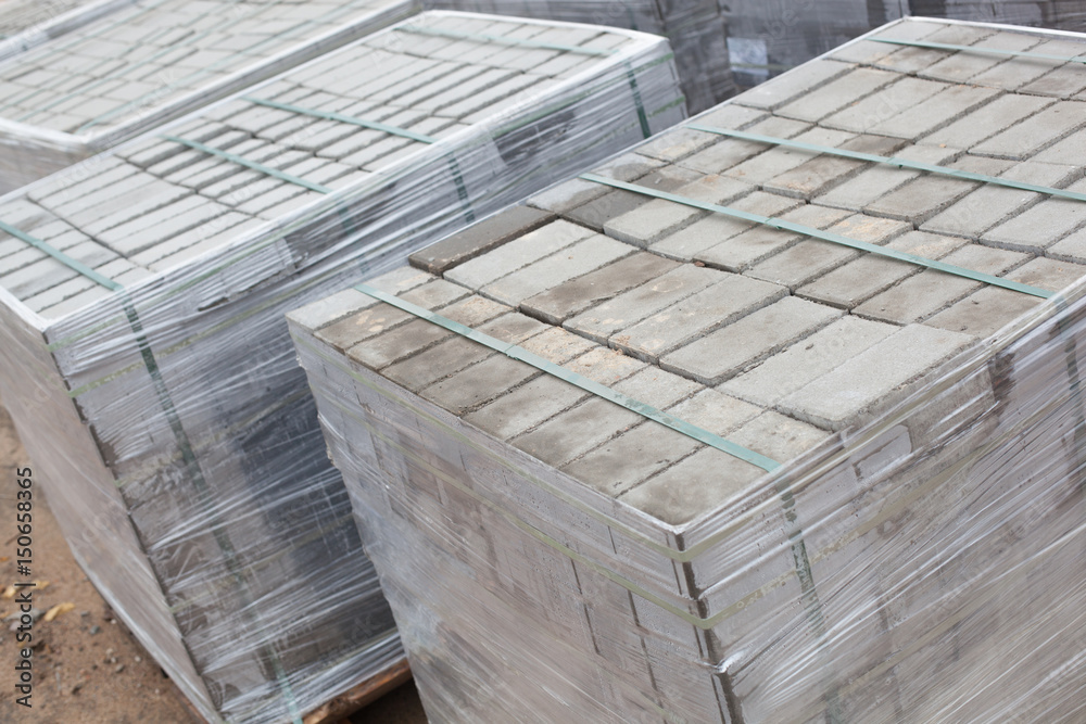 Warehouse of building tiles. The warehouse of building tiles is ready for work. Warehouse of building tiles. The warehouse of building tiles is ready for work.