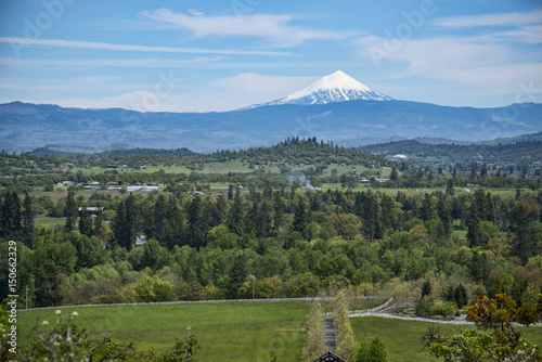Mt Mcloughlin, Oregon photo