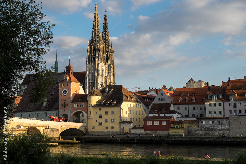 Regensburg, An der Steinernen Brücke 