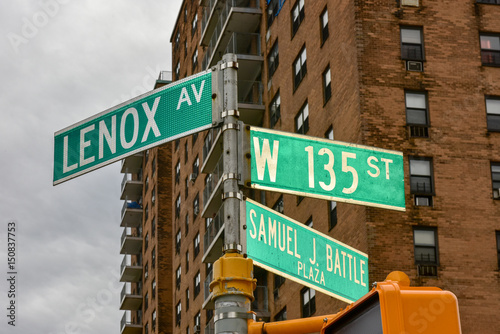 Fotografía Harlem Street Intersection
