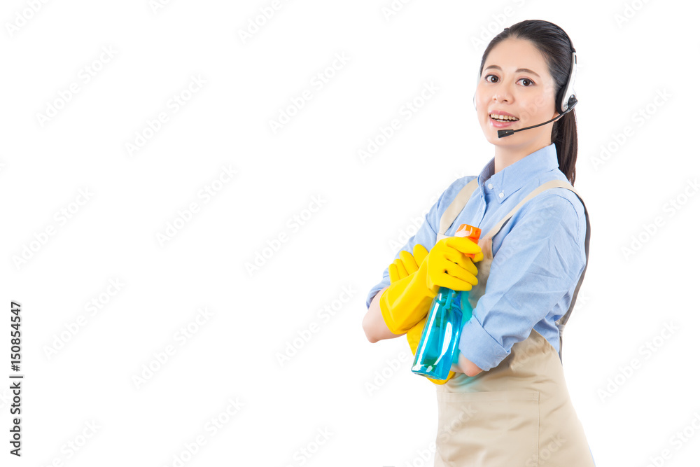 using headset microphone for cleaning services using headset microphone for cleaning services