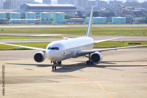 飛行機の出発 -大阪国際空港-