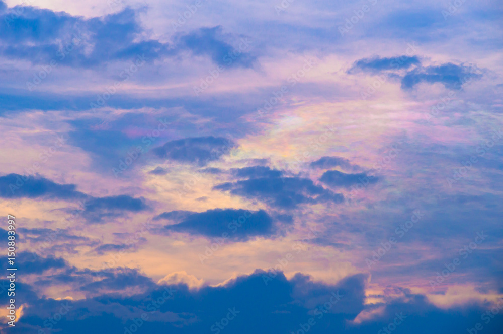 Beautiful iridescent cloud, Irisation