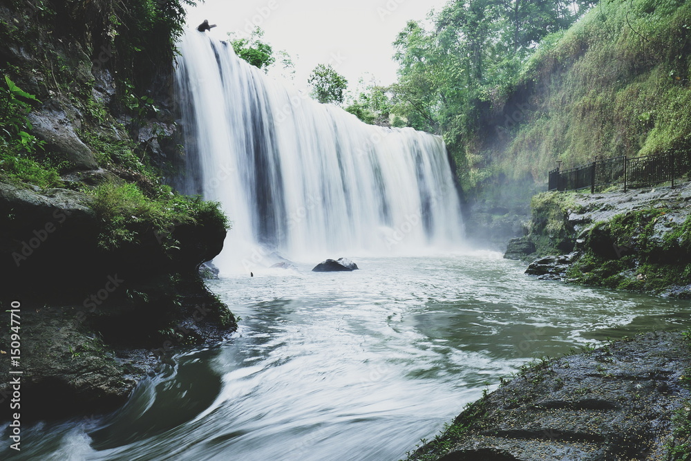 Fototapeta premium Temam Waterfall, Lubuklinggau, Indonesia