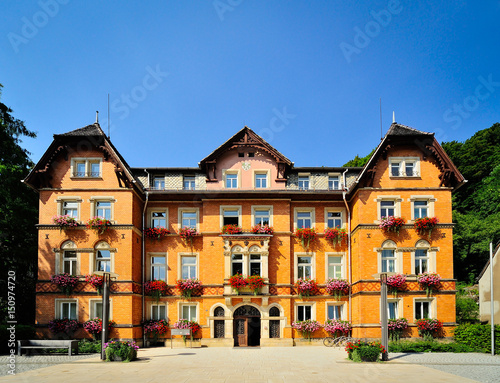 Rathaus (ehem. Sanatorium "Sanitas"), Tharandt, Landkreis Sächsische Schweiz-Osterzgebirge, Sachsen, Deutschland