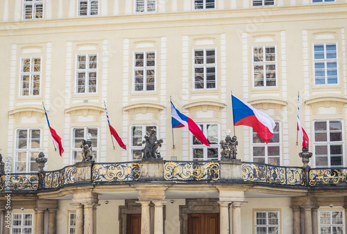 Президент и правительство. Правительственное здание в Чехии