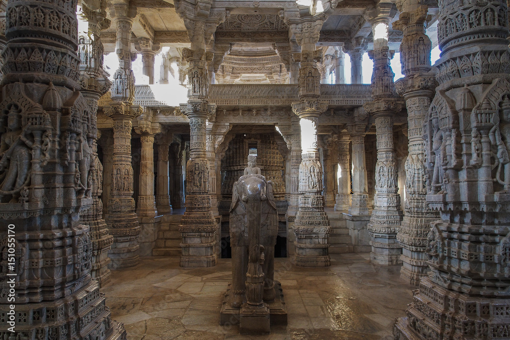 Indien - Rajasthan - Ranakpur - Chaumukh Tempel