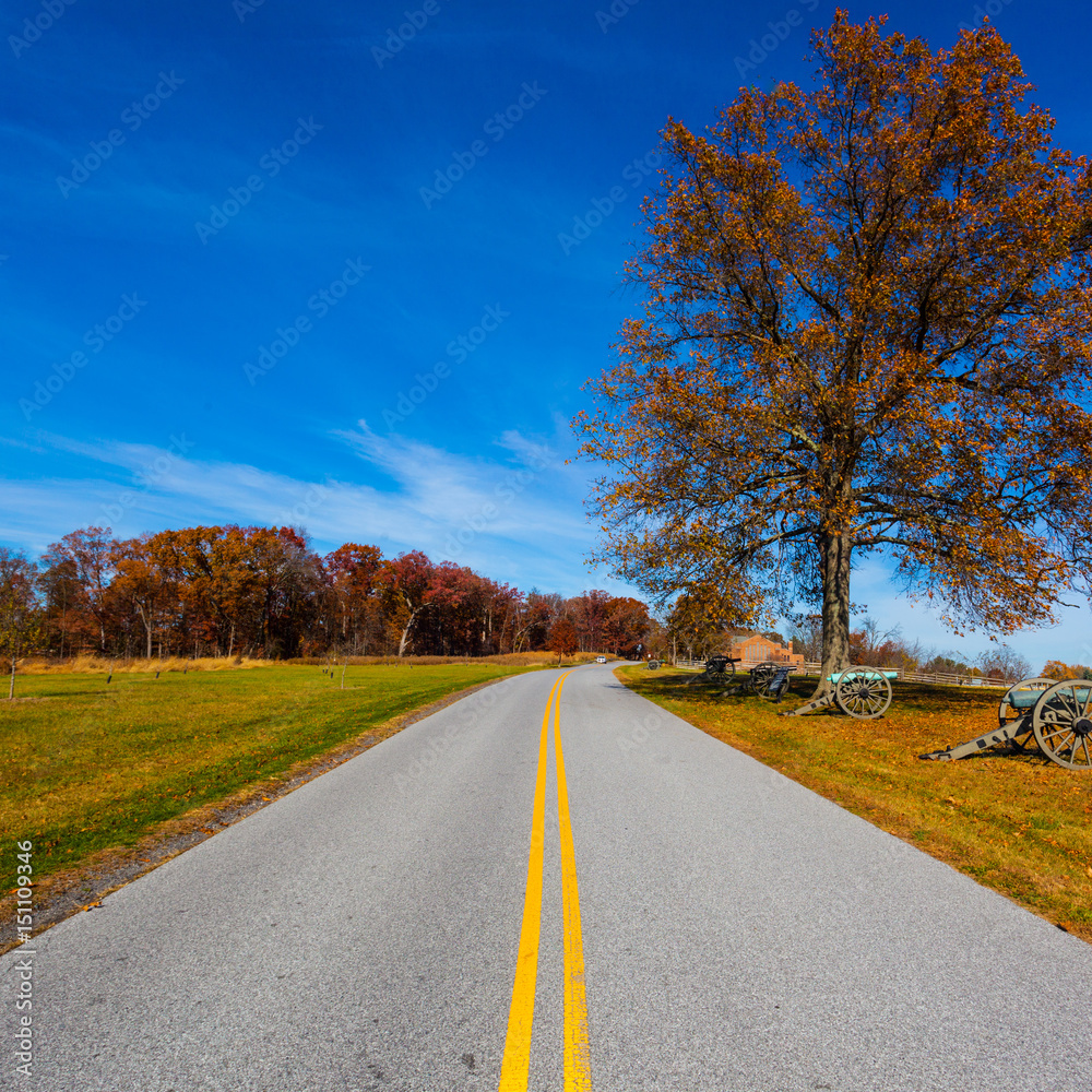 Fototapeta premium Gettysburg Military National Park in Autumn / Fall