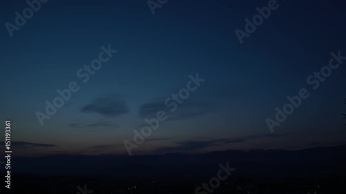 夜明けタイムラプス　長野市から志賀高原方面を望む　