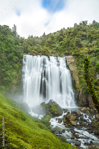 Marokopa Falls in Neuseeland (New Zealand)