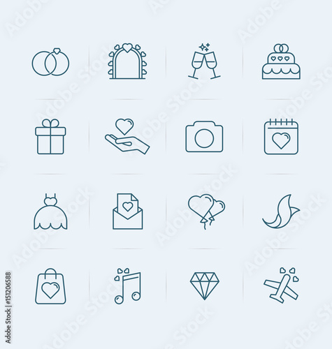 Set of wedding icons in thin line style for invintation, menu or web site. Vector illustration.