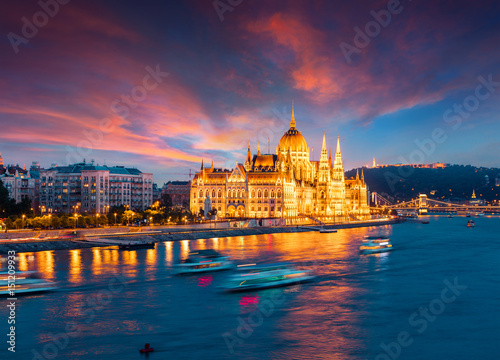 Colorful evening view of Parliament and Chain Bridge