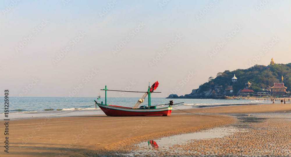 Fototapeta premium fishing boat on beach