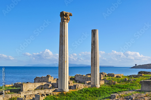 ancient columns photo