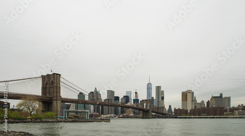 View of Brooklyn Bridge and Manhattan skyline © auseklis