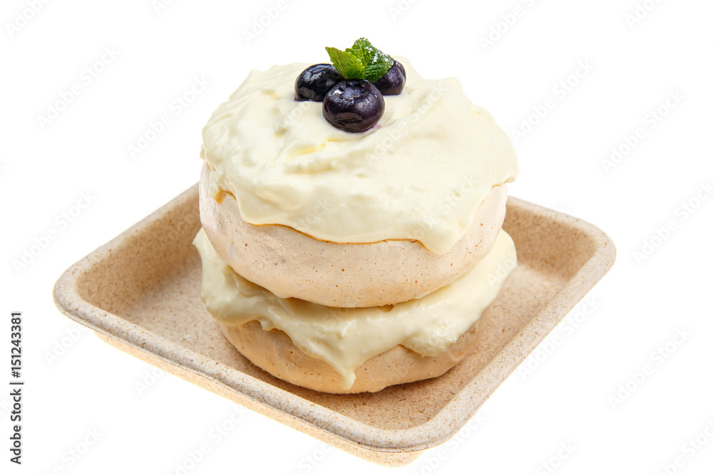 Air cake with meringue and mascarpone cream