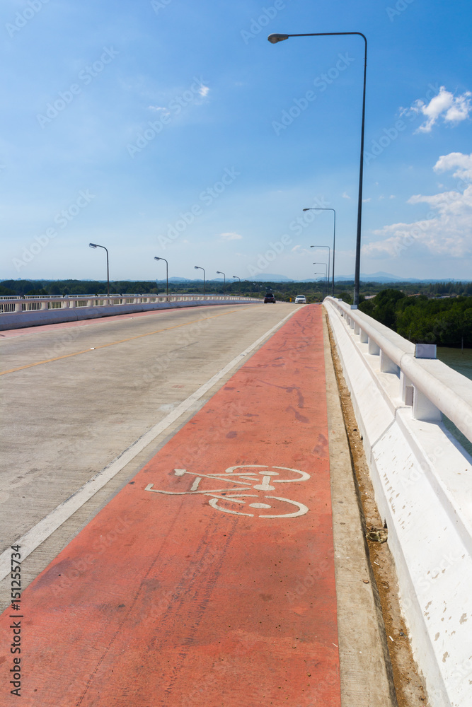 Fototapeta premium bike lane on the bridge