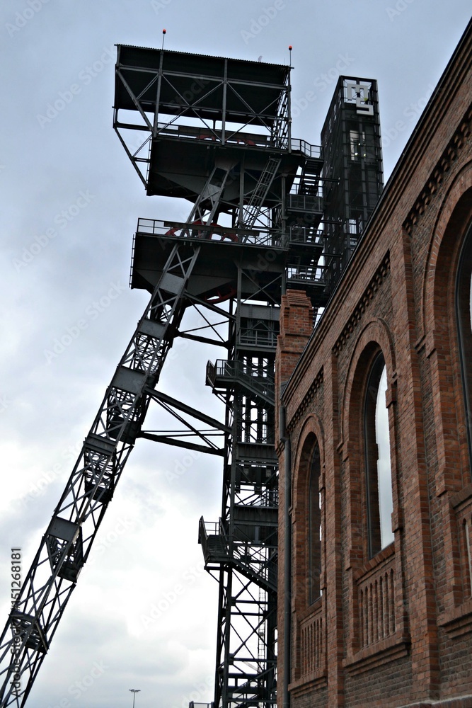 Katowice, wyciąg szybu kopalni
