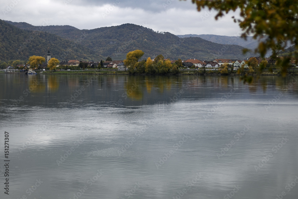 Fototapeta premium Herbst in der Wachau
