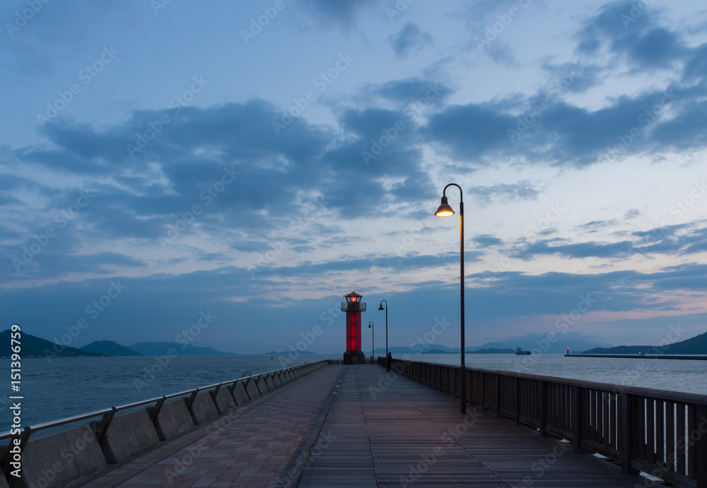 早朝の赤灯台 香川県高松港 Stock Photo Adobe Stock