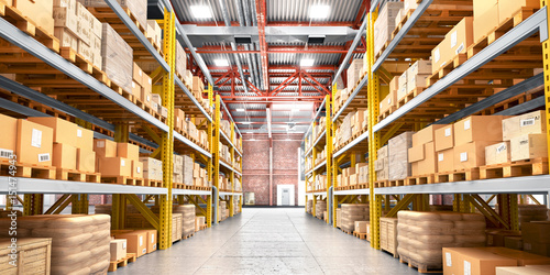 Photo Empty warehouse full of cargo. 3d illustration