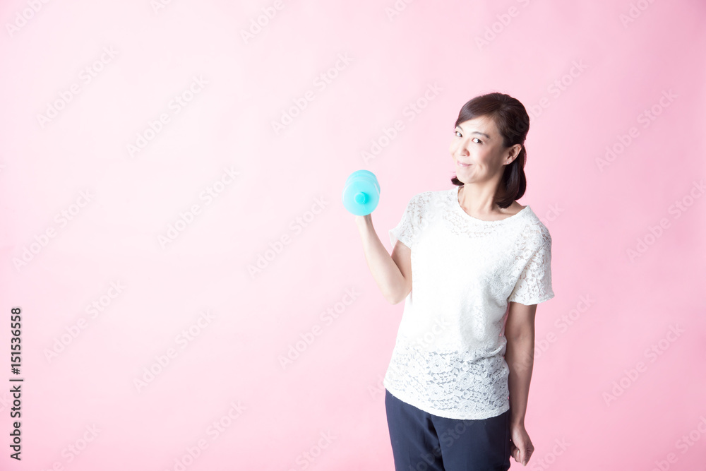 ミドル女性・ピンクバック