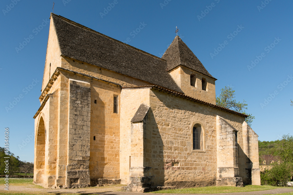 PERIGORD, église typique en Dordogne
