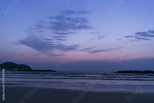 夕暮れの海岸 © Tasaki FP