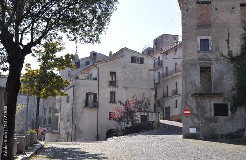 Vallerotonda im Nationalpark Abruzzen in Italien photo