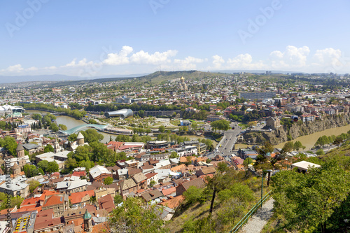 Fototapeta Naklejka Na Ścianę i Meble -  Панорама Тбилиси с высоты. Грузия