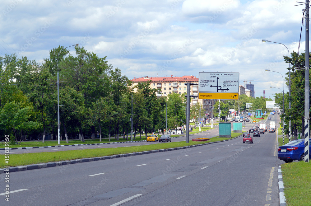 Улица Профсоюзная в Москве 