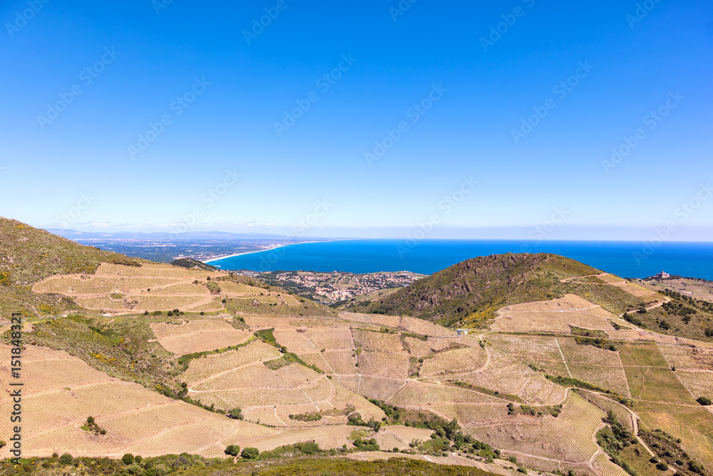 Collioure vue depuis la côte de Vermeille, Pyrénées- Orientales, Catalogne, Languedoc-Roussillon, France 