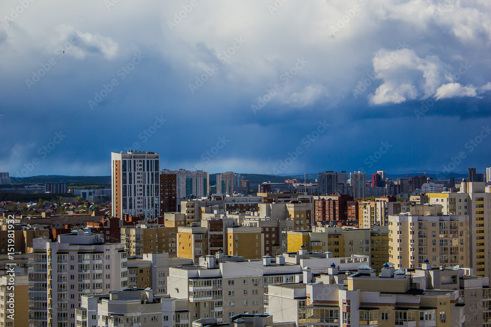 Fototapeta premium Cityscape with great sky
