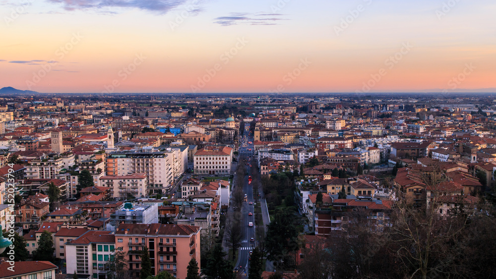 Fototapeta premium colorful sunset in Bergamo
